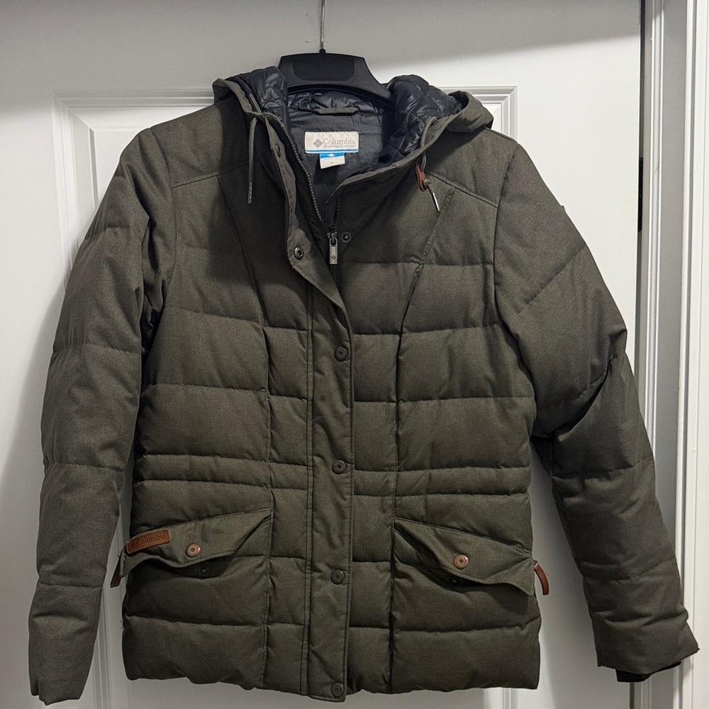 Columbia Women's Olive Hooded Quilted Puffer Jacket